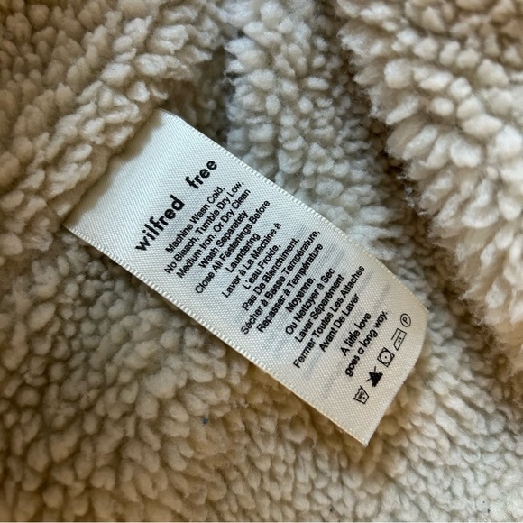 ARITIZIA WILFRED FREE WASHED DENIM SHERPA LINED OVER-SIZED JEAN JACKET SZ XXS - Picture 7 of 12